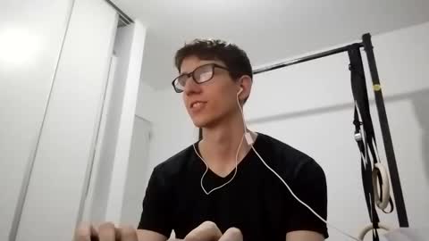 Snapshot of kpo10 chatting on 12-05-25, 01:25 Facu online show from 12-05-25, 01:25