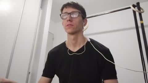 Facu online show from 06-23-26, 10:02