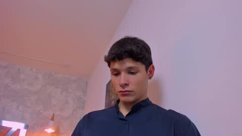 Snapshot of kraven_lust chatting on 09-27-25, 04:06 Kraven online show from 09-27-25, 04:06