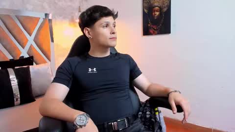 Snapshot of kraven_lust chatting on 10-10-25, 03:16 Kraven online show from 10-10-25, 03:16