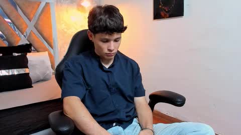 Snapshot of kraven_lust chatting on 10-17-25, 03:20 Kraven online show from 10-17-25, 03:20