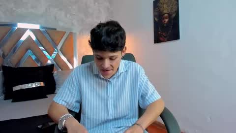 Snapshot of kraven_lust chatting on 11-14-25, 04:11 Kraven online show from 11-14-25, 04:11