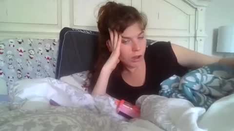 Snapshot of krazyred1027 chatting on 02-26-26, 10:42 krazyred1027 online show from 02-26-26, 10:42