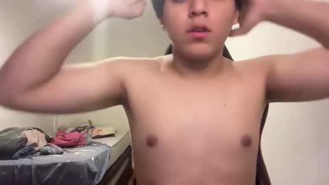 Snapshot of krexxxtofer chatting on 02-20-26, 08:31 krexxxtofer online show from 02-20-26, 08:31