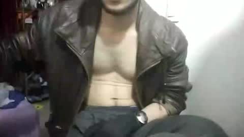 Snapshot of kreyikoz chatting on 01-14-26, 01:00 kreyikoz online show from 01-14-26, 01:00