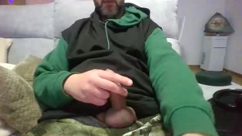 Snapshot of krime59100 chatting on 11-29-25, 04:15 krime59100 online show from 11-29-25, 04:15