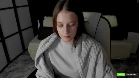 Snapshot of krisdoeil chatting on 12-14-25, 02:17 krisdoeil online show from 12-14-25, 02:17