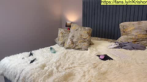 Snapshot of krishort chatting on 01-05-25, 01:04 krishort online show from 01-05-25, 01:04