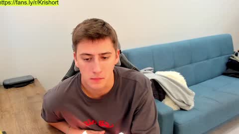 Snapshot of krishort chatting on 01-18-25, 12:36 krishort online show from 01-18-25, 12:36