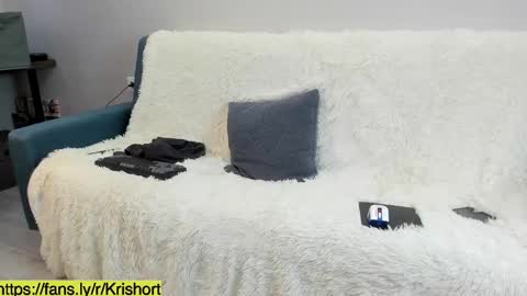 Snapshot of krishort chatting on 02-24-25, 10:04 krishort online show from 02-24-25, 10:04