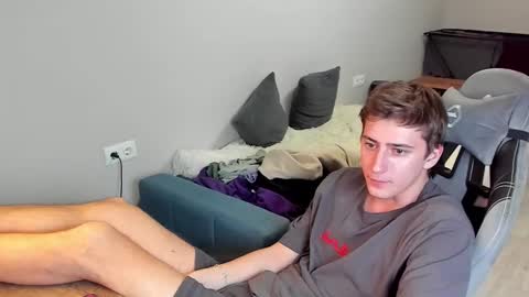 Snapshot of krishort chatting on 02-27-25, 09:47 krishort online show from 02-27-25, 09:47