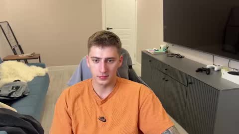 Snapshot of krishort chatting on 03-09-25, 03:38 krishort online show from 03-09-25, 03:38