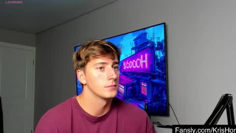 Snapshot of krishort chatting on 09-21-25, 01:13 krishort online show from 09-21-25, 01:13