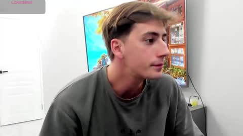 Snapshot of krishort chatting on 11-05-25, 09:53 krishort online show from 11-05-25, 09:53