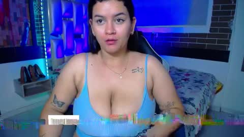 kriss_sweetboobs online show from 04-18-26, 12:42