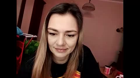 Snapshot of krisssexi chatting on 01-14-25, 09:35 KrissSexi online show from 01-14-25, 09:35