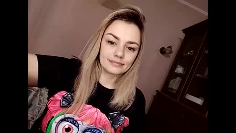 Snapshot of krisssexi chatting on 03-04-25, 09:51 KrissSexi online show from 03-04-25, 09:51