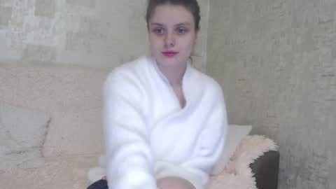 krissvoss online show from 11-06-25, 01:12