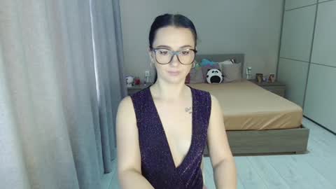 Snapshot of kristall_xxx chatting on 01-30-25, 10:50 twitter Annemarye 23 online show from 01-30-25, 10:50