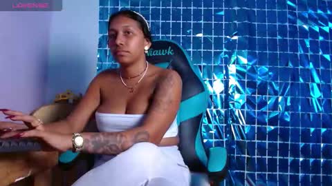 Snapshot of kristel_lee chatting on 01-14-26, 04:34 kristel_lee online show from 01-14-26, 04:34