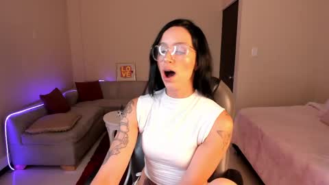 Sophia online show from 05-21-26, 08:27