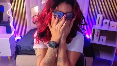 kristen_tay online show from 03-05-26, 07:21