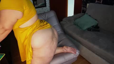 Snapshot of kristenhill1 chatting on 02-27-25, 09:04 Kristen online show from 02-27-25, 09:04