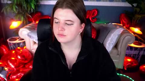 kristifoxy online show from 02-13-26, 04:19