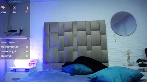 Snapshot of kristin_ramirez chatting on 02-27-25, 11:20 Kristin online show from 02-27-25, 11:20