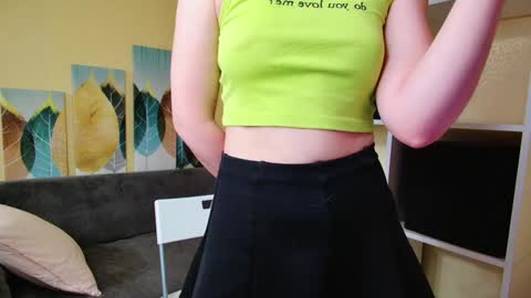 Christina online show from 02-05-25, 04:48