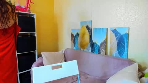 Christina online show from 09-21-25, 08:05