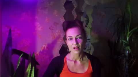 Kristina online show from 01-17-25, 01:24