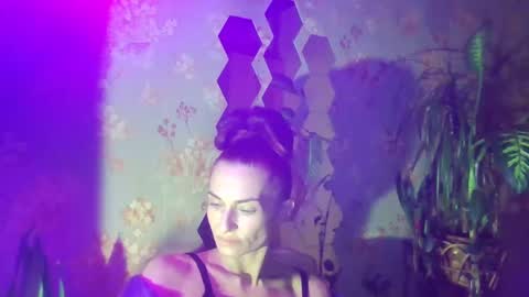 Kristina online show from 02-05-25, 04:47