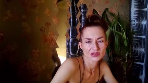 Kristina online show from 02-10-25, 01:11