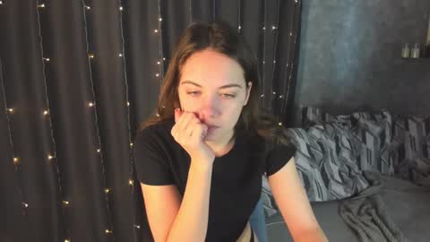 Snapshot of kristinalevis chatting on 02-23-25, 10:49 Kristina online show from 02-23-25, 10:49