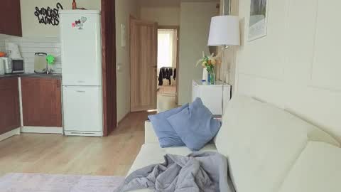 Snapshot of kristinedean chatting on 09-15-25, 04:34 Kristi online show from 09-15-25, 04:34