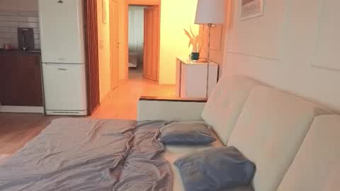 Snapshot of kristinedean chatting on 11-23-25, 05:07 Kristi online show from 11-23-25, 05:07