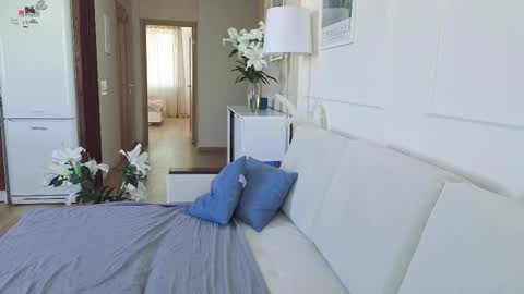 Kristi online show from 04-13-26, 04:51