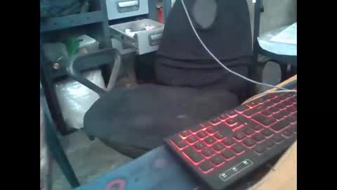 Snapshot of kristo2323 chatting on 09-21-25, 09:44 kristo2323 online show from 09-21-25, 09:44