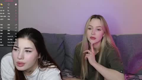 Snapshot of kristy_babe chatting on 12-26-24, 07:13 Kristy and Alice online show from 12-26-24, 07:13