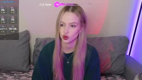 Snapshot of kristy_babe chatting on 03-10-25, 03:34 Kristy and Alice online show from 03-10-25, 03:34