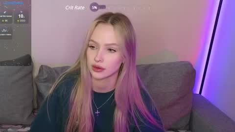 Snapshot of kristy_babe chatting on 03-10-25, 06:38 Kristy and Alice online show from 03-10-25, 06:38