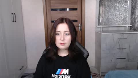 Snapshot of kristy_fran chatting on 11-01-25, 10:39 Kristy online show from 11-01-25, 10:39