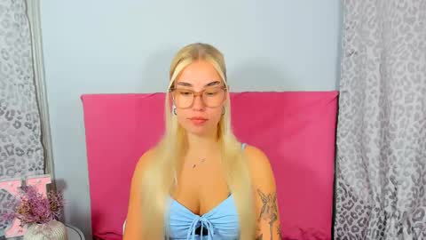 KristyFlowers online show from 10-14-25, 02:51