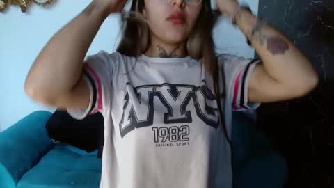 Snapshot of kronikafuckass chatting on 01-18-25, 01:40 kronikafuckass online show from 01-18-25, 01:40