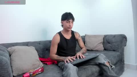 Kroy Wave  Muscle Tattoos Latino online show from 07-04-26, 03:13