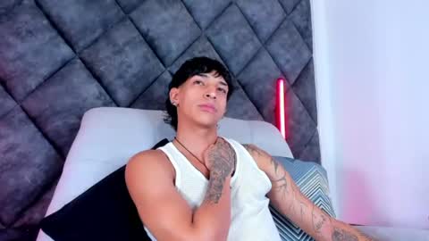 Kroy Wave  Muscle Tattoos Latino online show from 08-09-26, 03:19