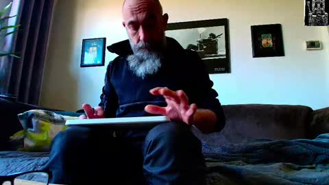 Snapshot of krummersaebel chatting on 03-04-25, 12:22 krummersaebel online show from 03-04-25, 12:22