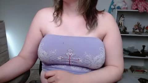 Snapshot of krystalsyxx chatting on 07-06-26, 03:03 Krystal Syx online show from 07-06-26, 03:03