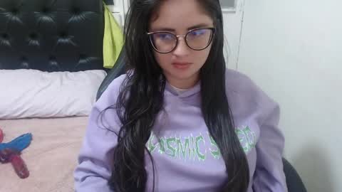 Snapshot of kryystaladams chatting on 04-16-26, 07:03 kryystaladams online show from 04-16-26, 07:03